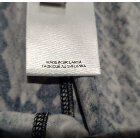 Express One Eleven Snakeskin Print Gray Leggings Gym Yoga Excercise Run XS NWOT - Picture 10 of 12